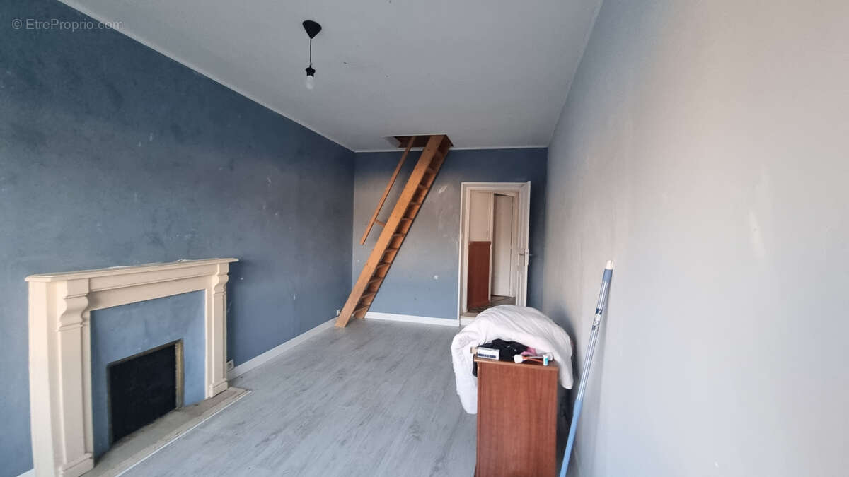 Appartement à POMMERIT-LE-VICOMTE