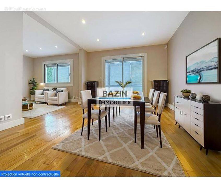 Maison à SAINTE-GENEVIEVE-DES-BOIS