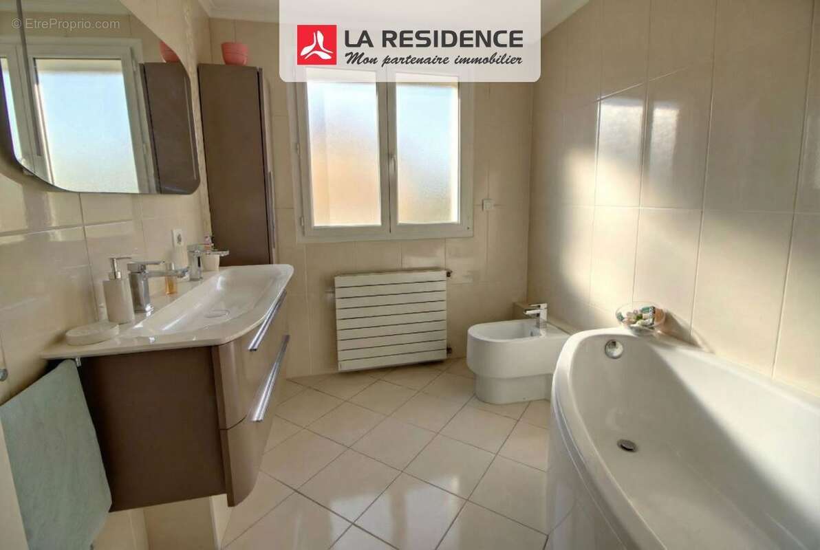 Maison à TRIEL-SUR-SEINE