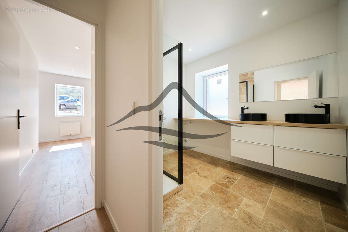 Appartement à CHANAZ