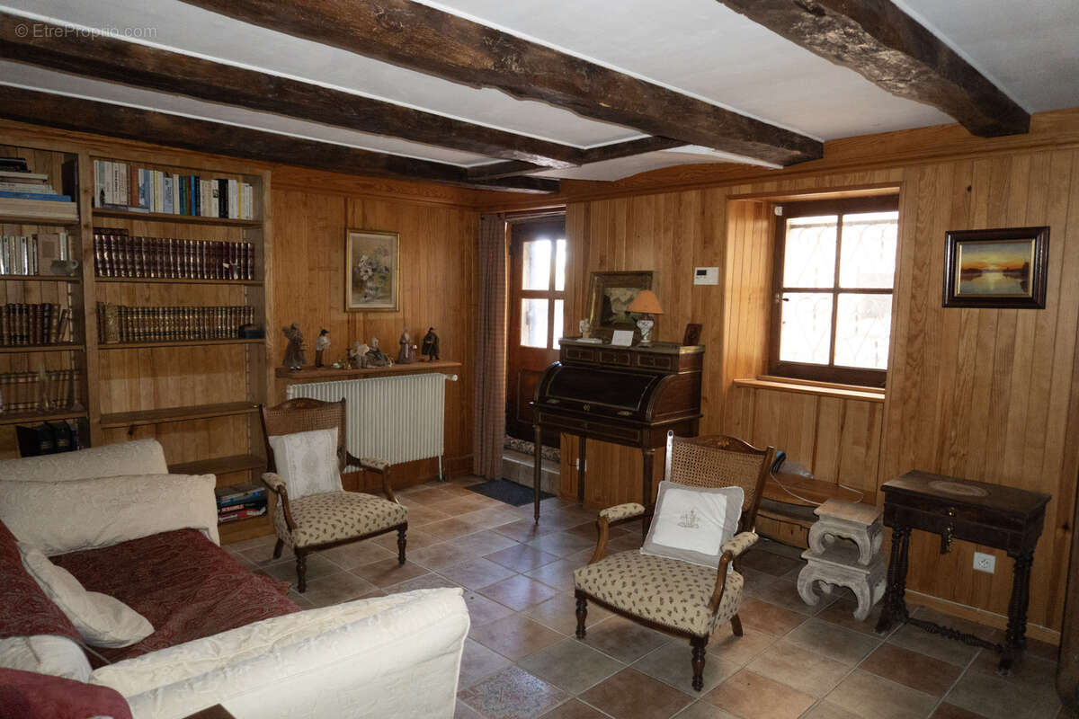 Maison à BRASSAC