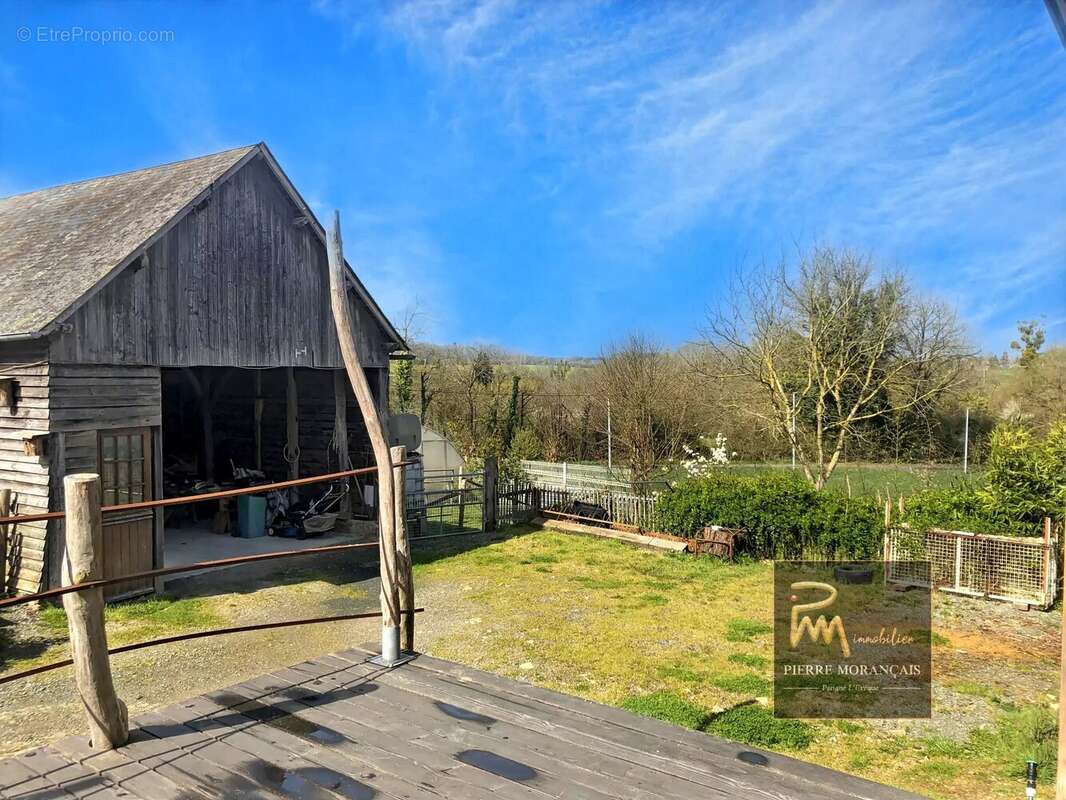 Maison à VILLAINES-SOUS-LUCE