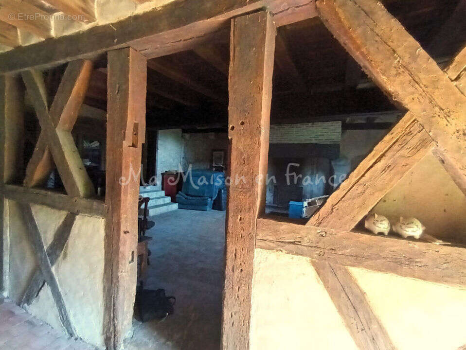 Maison à SAINT-POURCAIN-SUR-SIOULE