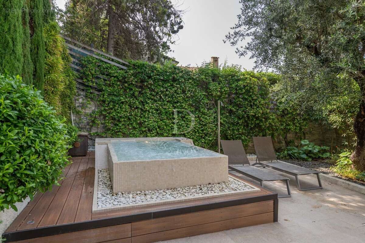 Maison à VILLEFRANCHE-SUR-MER