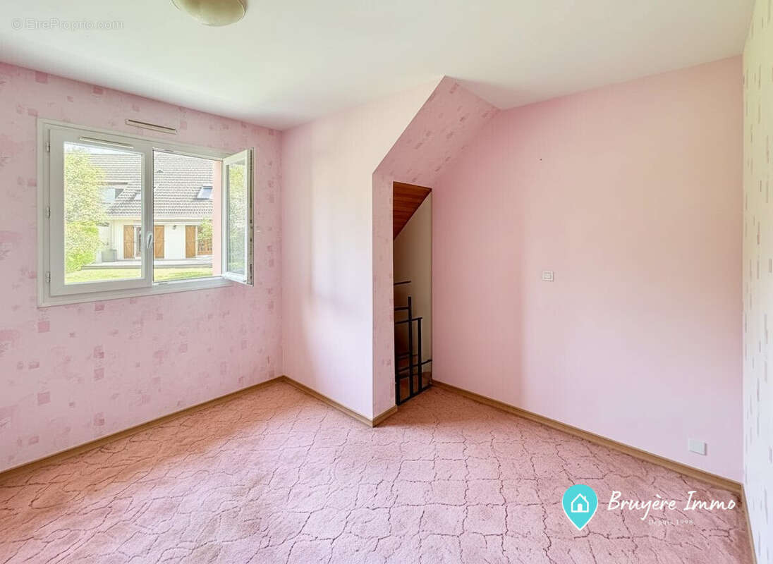 Maison 110 m² à Hirson  - photo 5