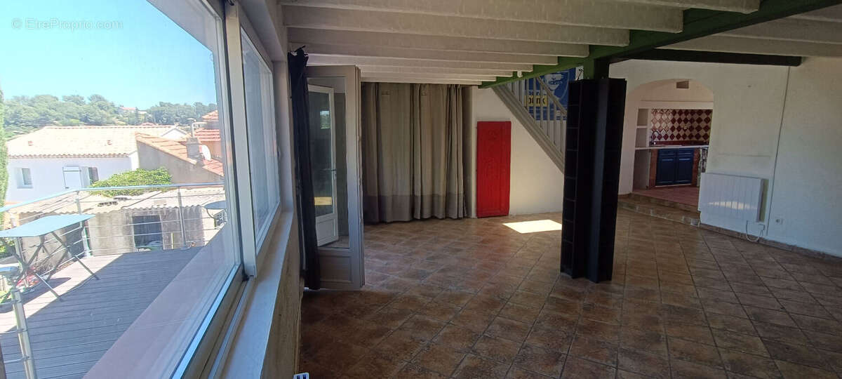 ** Vue Mer ** Haut de Villa avec Terrasse & jardin ** Saint Mandrier sur mer (83430) ** - photo 3