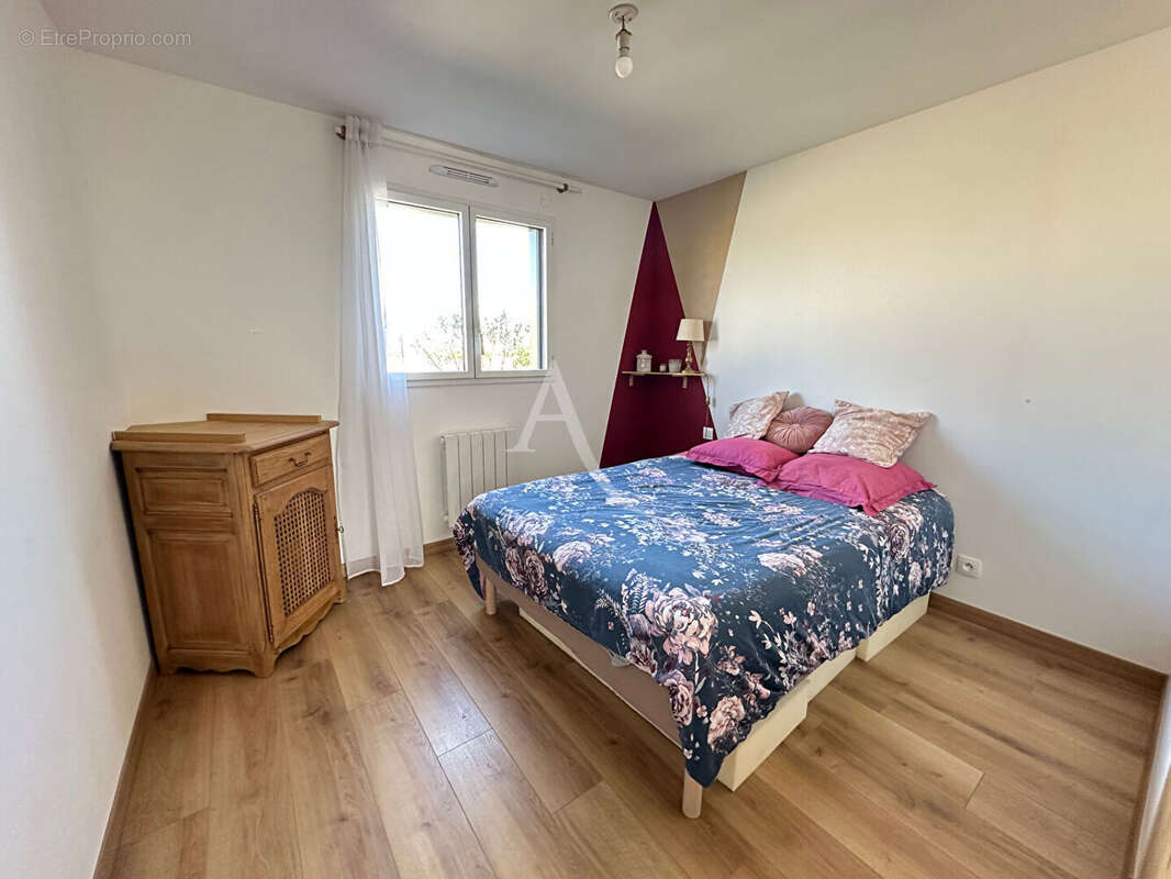 Maison à LA CHAPELLE-PALLUAU