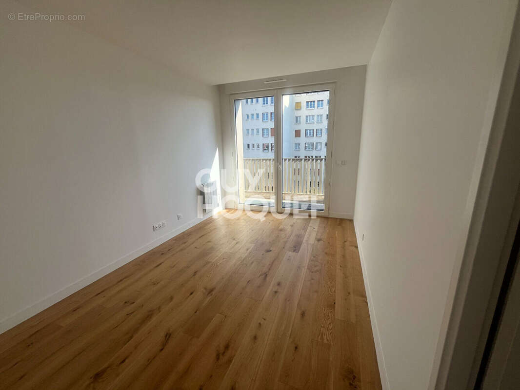 Appartement à ISSY-LES-MOULINEAUX