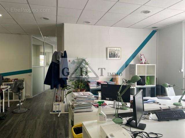 Commerce à VINCENNES