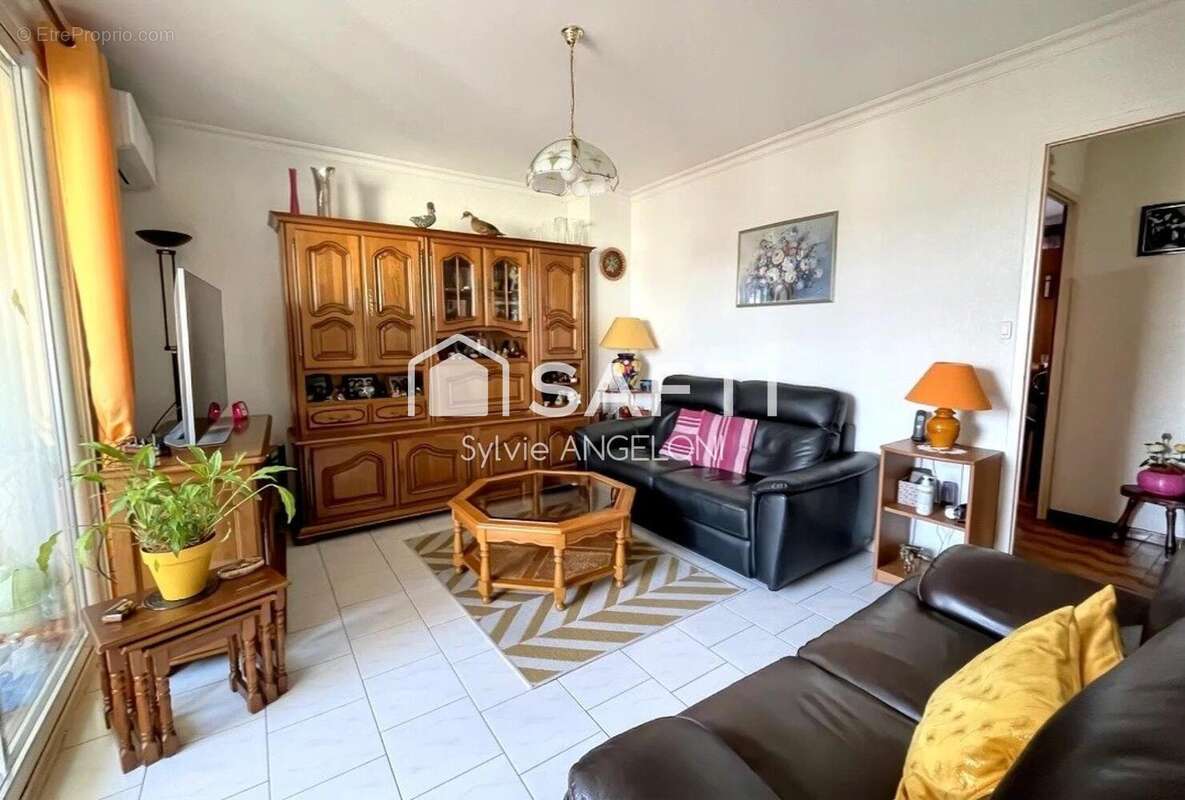 Photo 7 - Appartement à VENISSIEUX