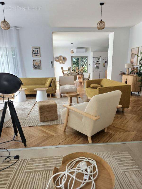 Appartement à BRON