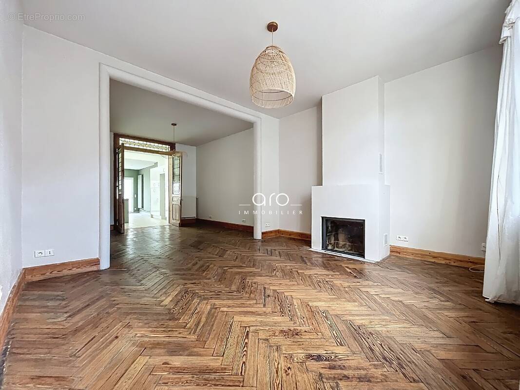 Maison à MARCQ-EN-BAROEUL