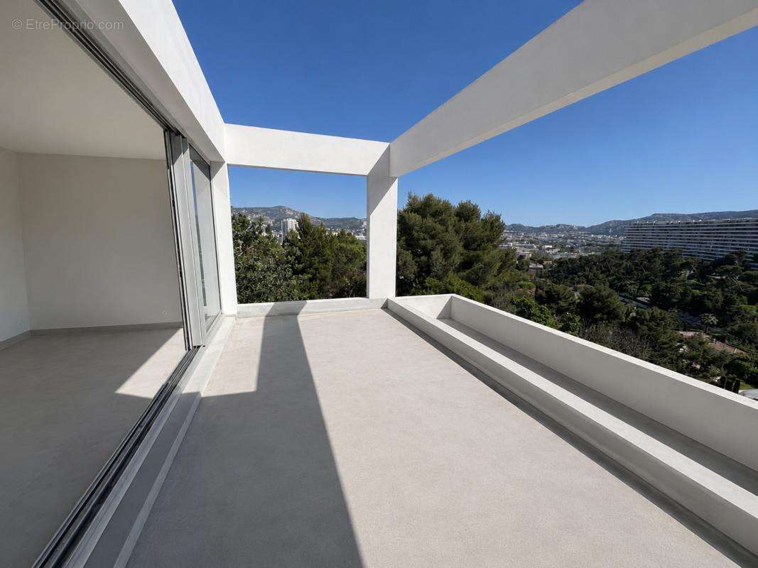 Maison à MARSEILLE-8E