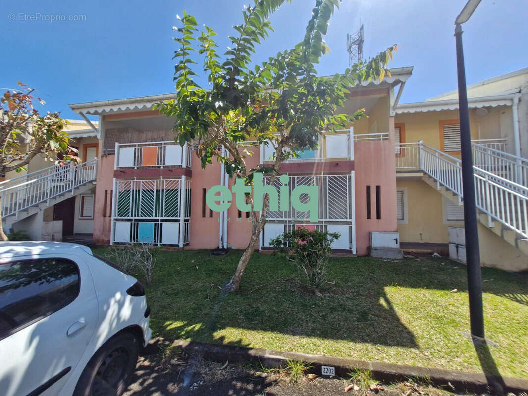 Appartement à LAMENTIN