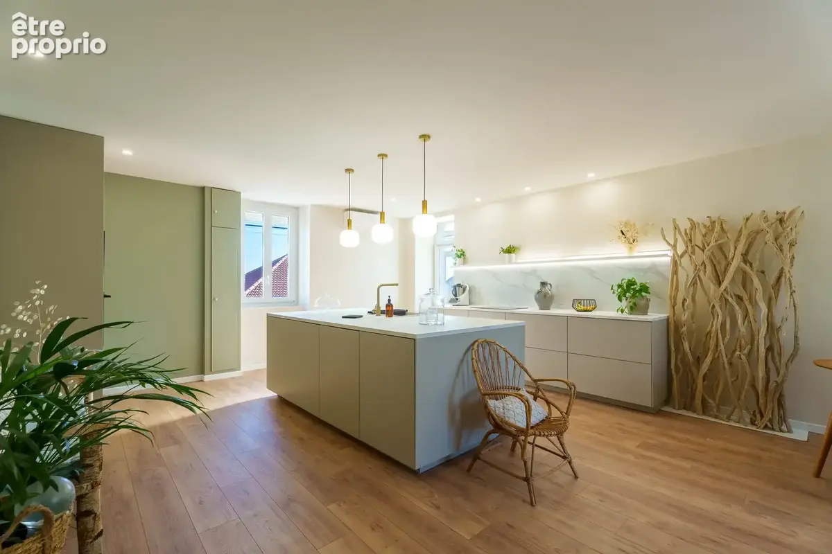 Maison familiale T6 de 152 m2 sur 1850 m2 de terrain - photo 1