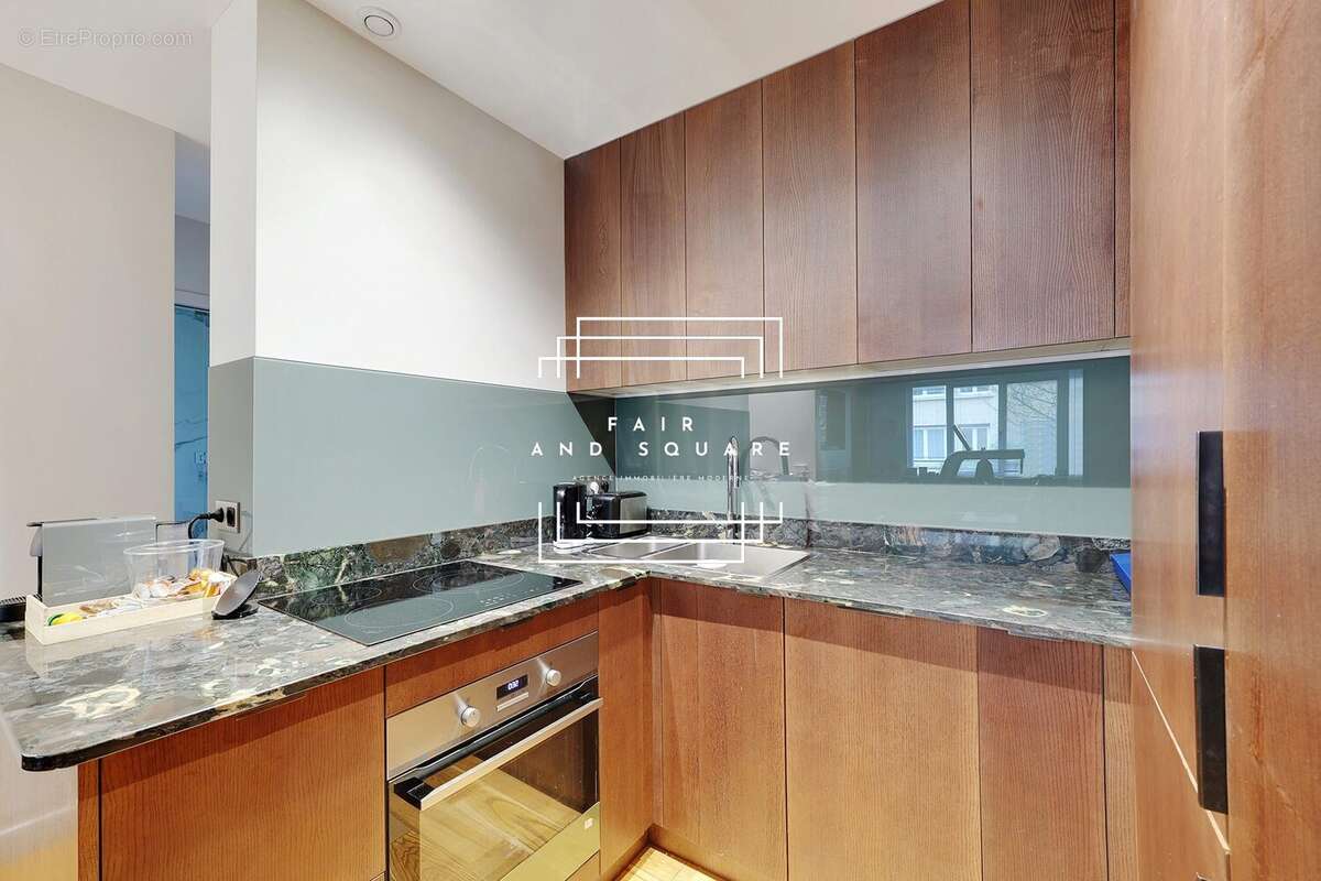 Appartement à NEUILLY-SUR-SEINE