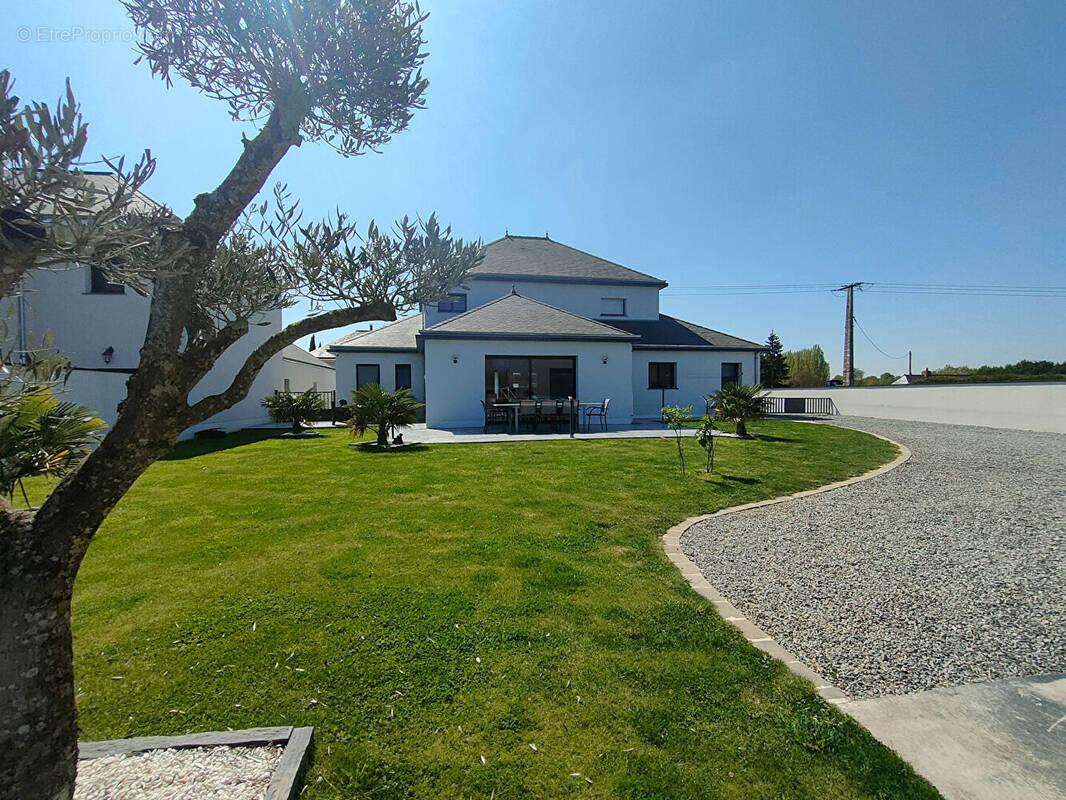 Maison à CHATEAU-GONTIER