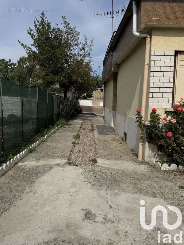 Photo 4 - Appartement à LE BLANC-MESNIL