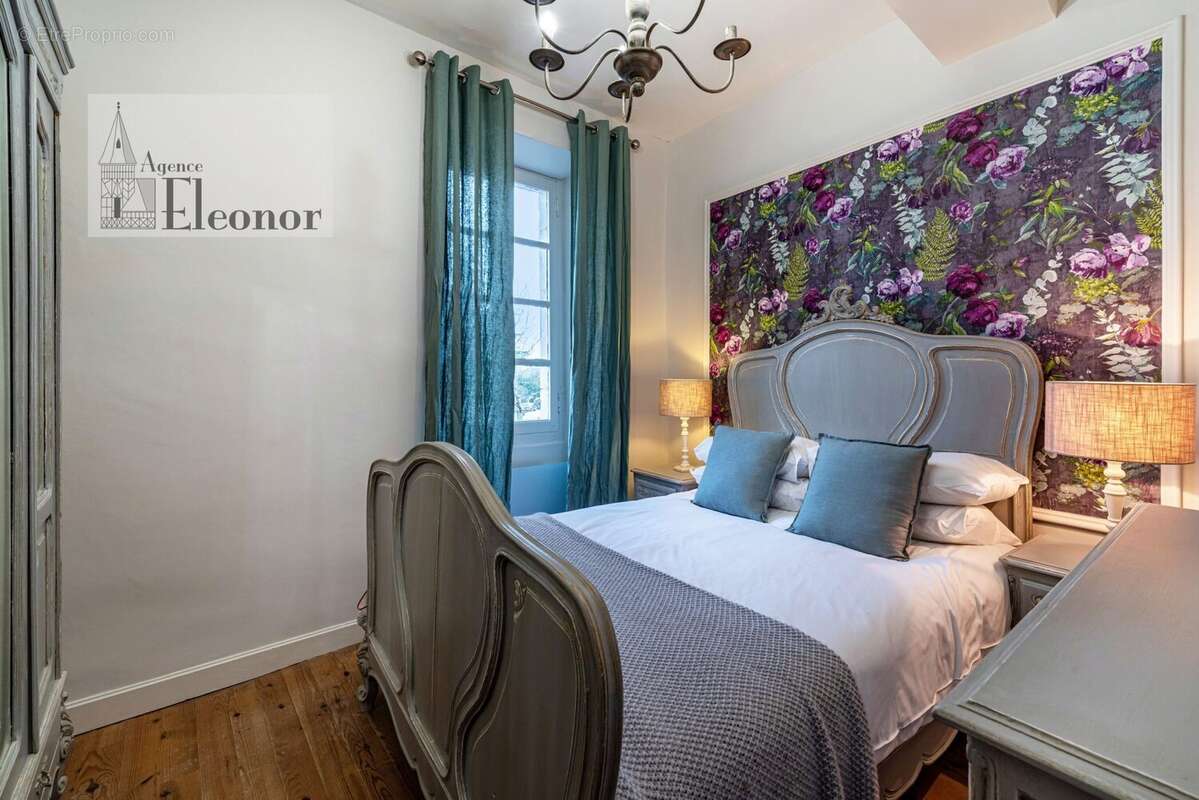 Chambre - Maison à LAUZUN