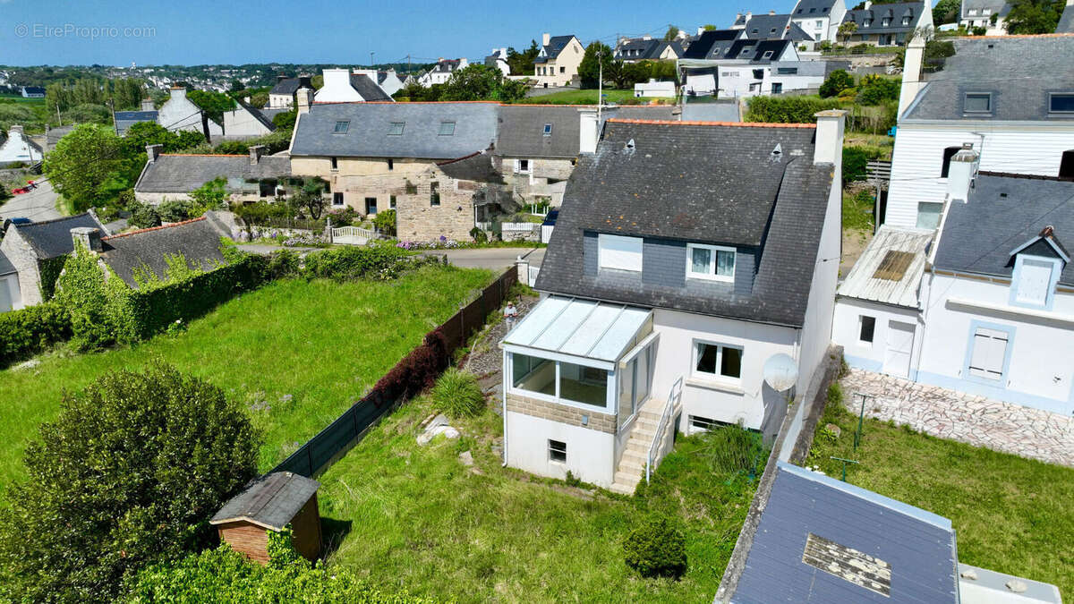 Maison à PLOUHINEC