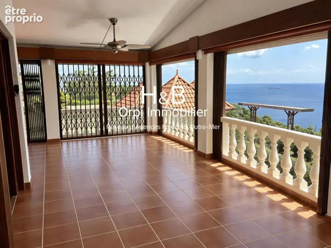 Villa d'architecte secteur Schoelcher - Case Pilote - photo 6