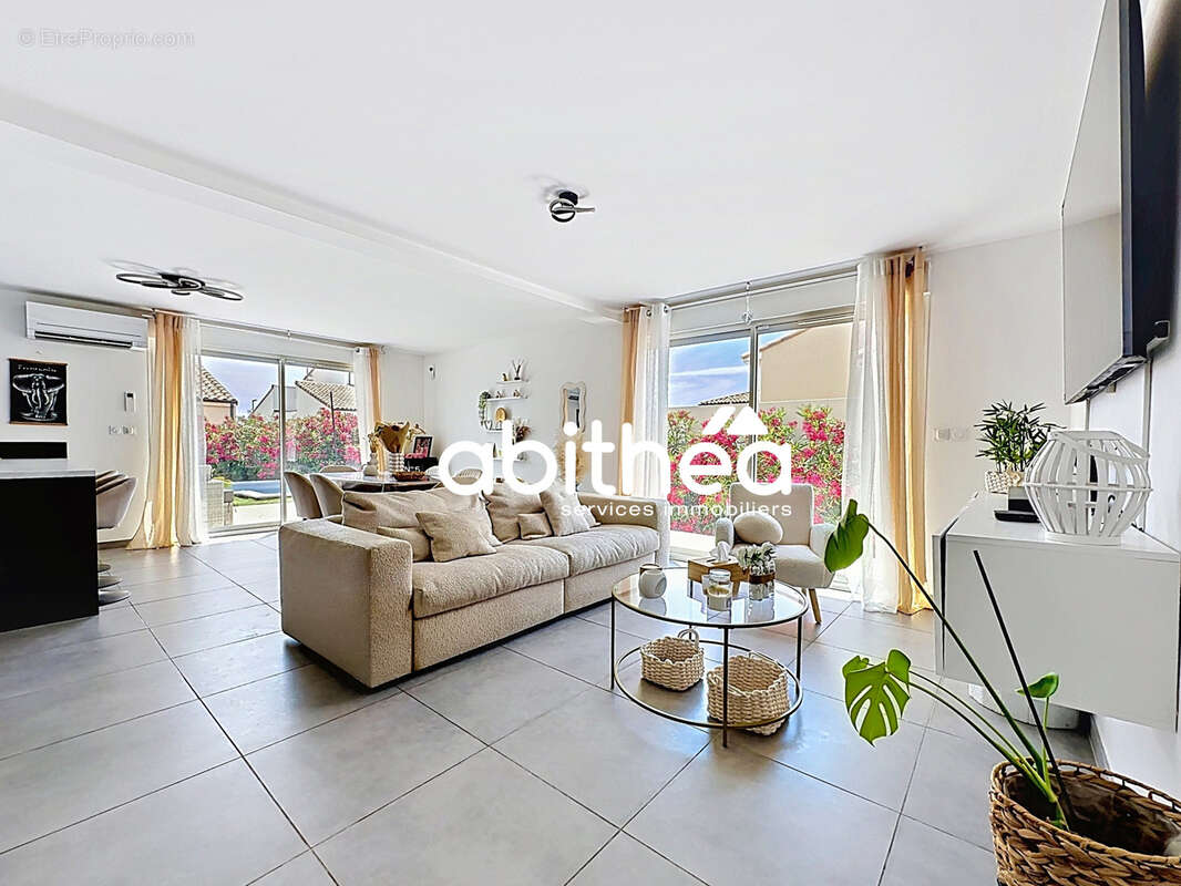 Villa 3 faces - 131 m2 - 4 chambres dont 1 au rdc - jardin piscine et garage - montblanc - photo 7