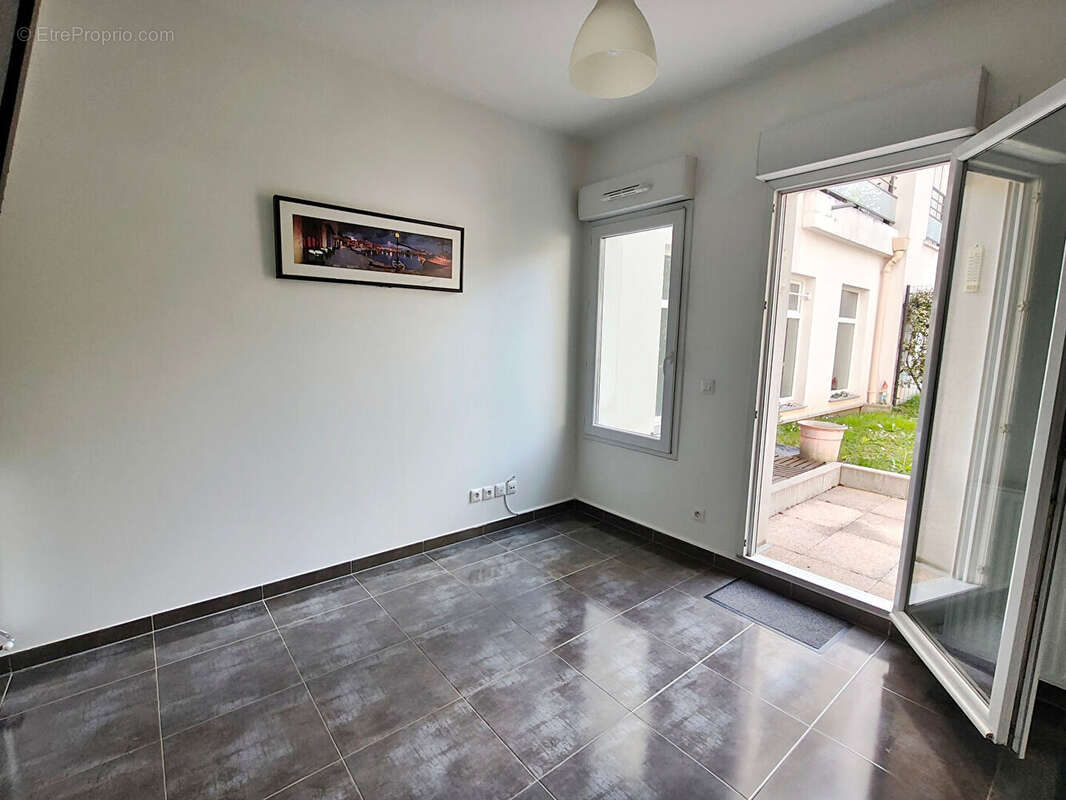 Appartement à VILLEMOMBLE