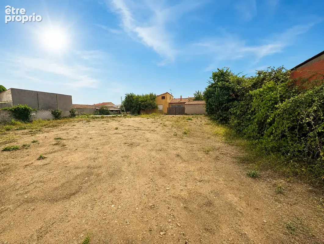 Terrain constructible 528 m2 viabilisé   Lézignan-Corbières - photo 2