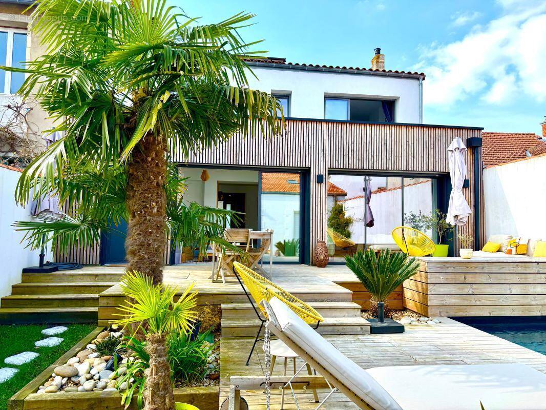 Maison à LA ROCHELLE