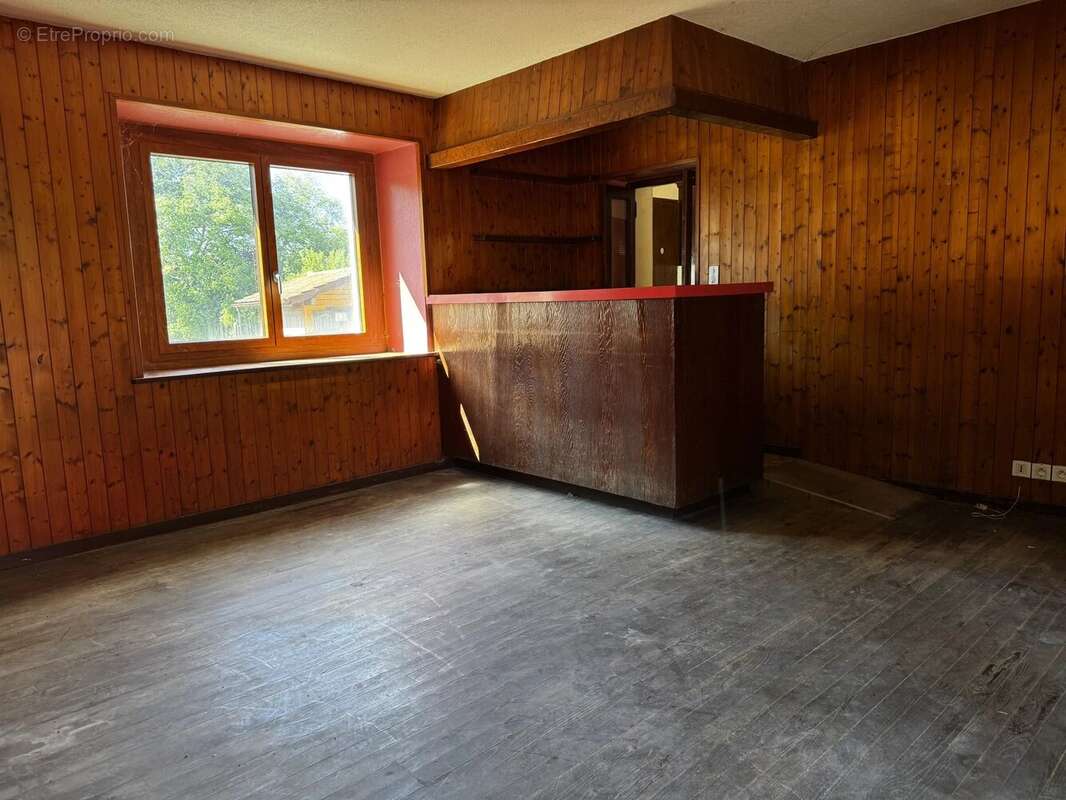 Maison à SAINT-PAUL-EN-CHABLAIS