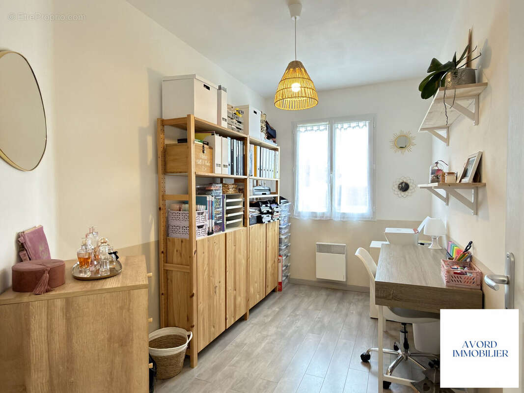 Bureau - Maison à VORNAY