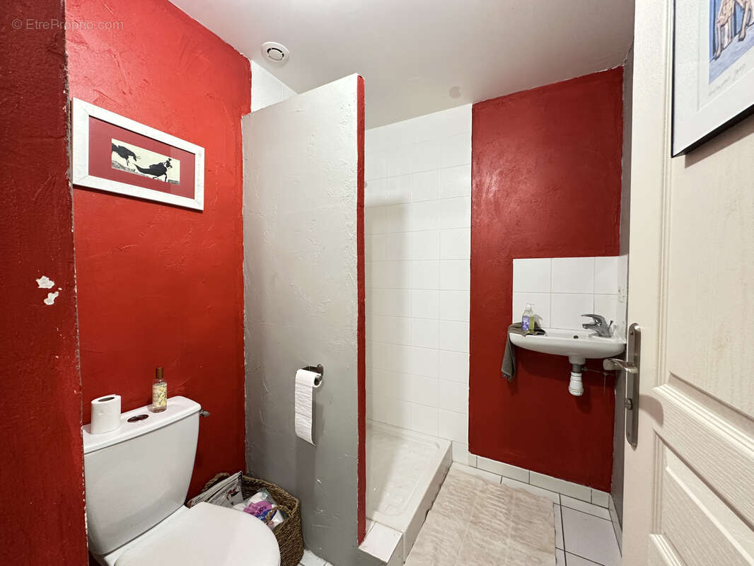 Maison à SALLES-DE-BARBEZIEUX