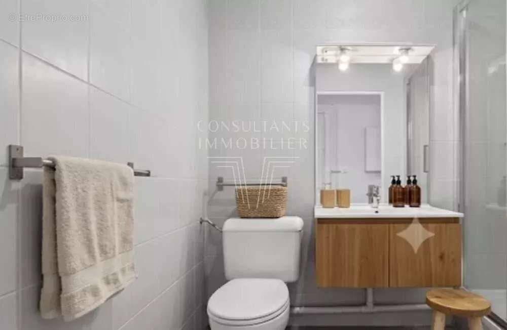 Appartement à LEVALLOIS-PERRET