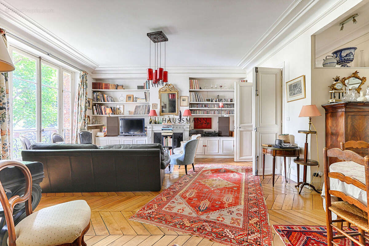 Appartement Paris IXe arrondissement - photo 2