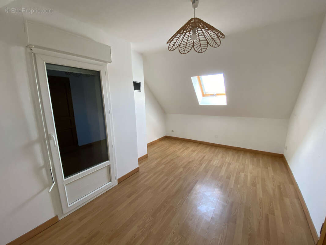 Maison à POIX-DE-PICARDIE
