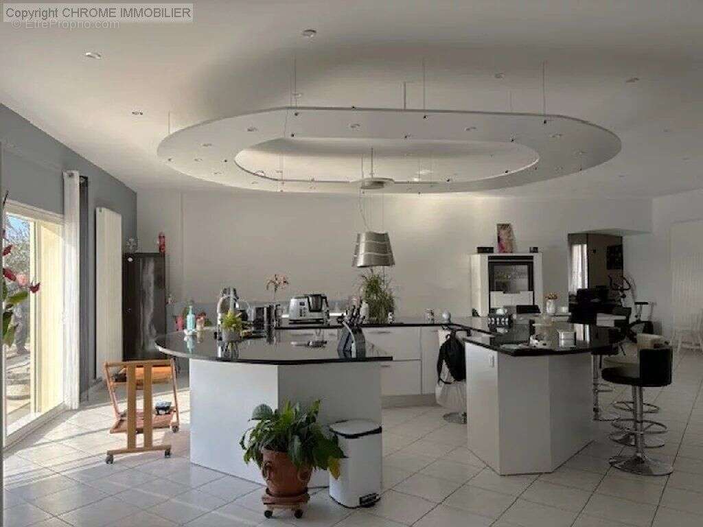 Maison à MAUVEZIN-SUR-GUPIE