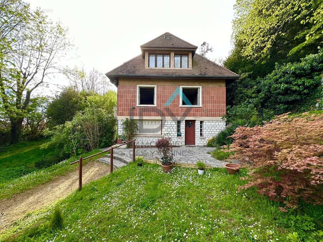 Appartement à SAINT-GERMAIN-EN-LAYE