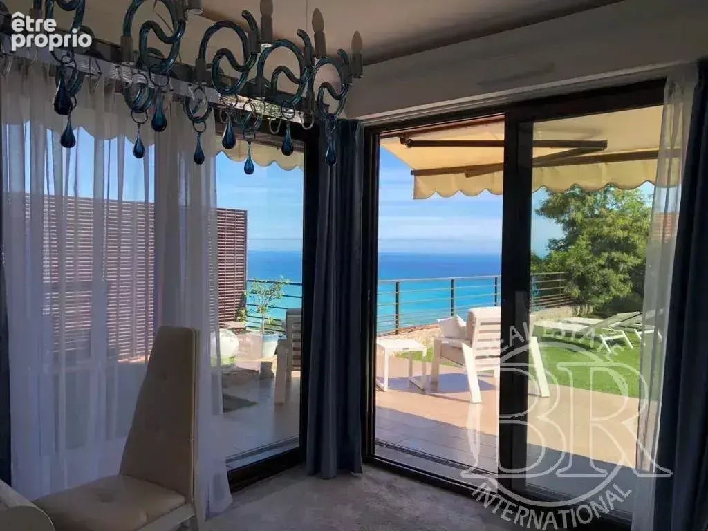 A vendre Roquebrune Cap Martin 5 minutes de MONACO T2 avec la terrasse de 180  m² - photo 8