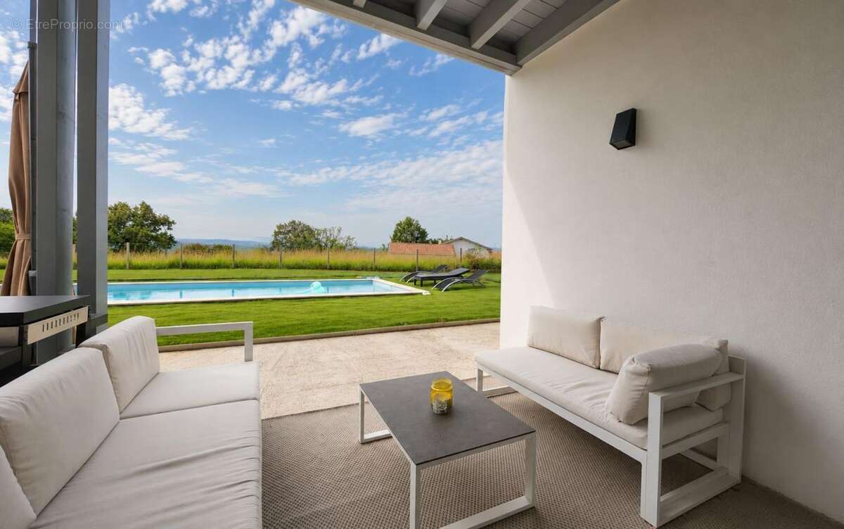 À vendre – Maison contemporaine de 161 m² – Mouguerre - photo 9