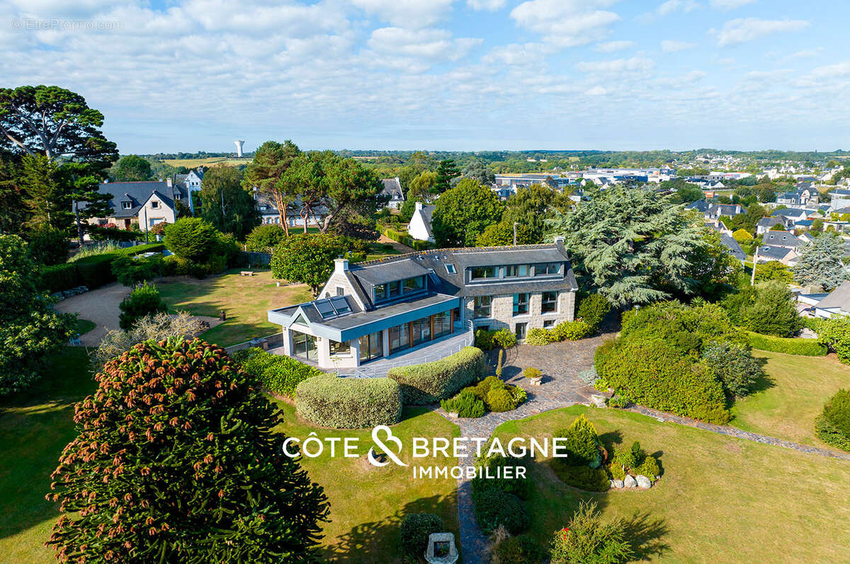Maison à ETABLES-SUR-MER