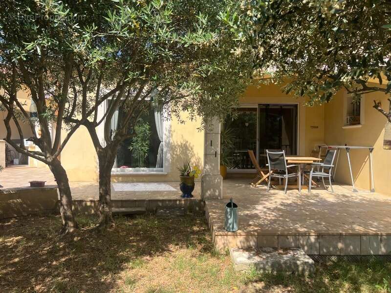 Maison à SAINT-MARTIN-DE-VALGALGUES