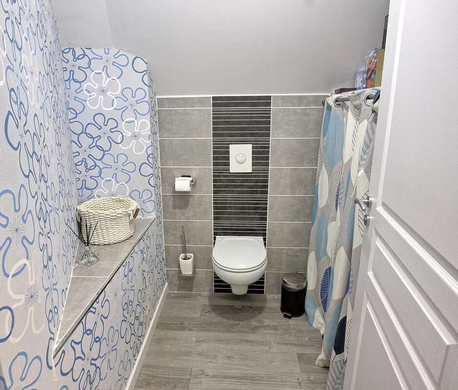 Maison à AMFREVILLE