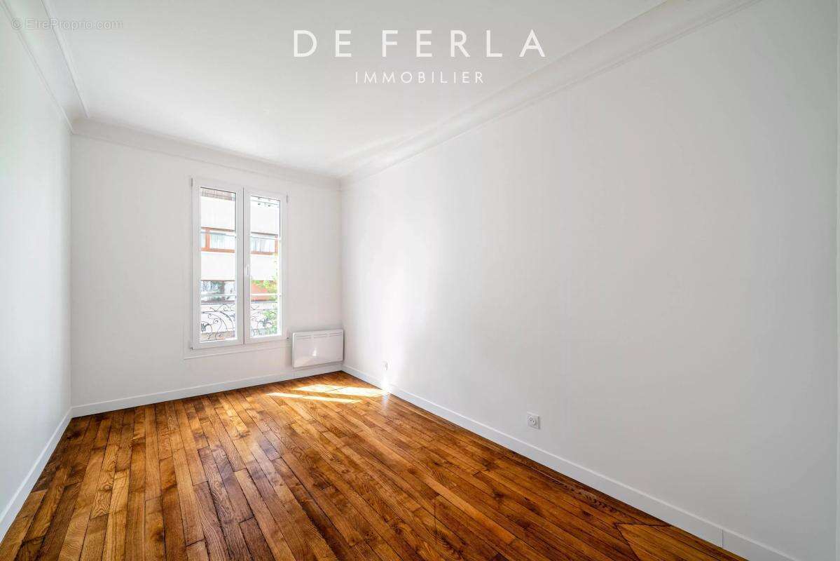 Appartement à LEVALLOIS-PERRET