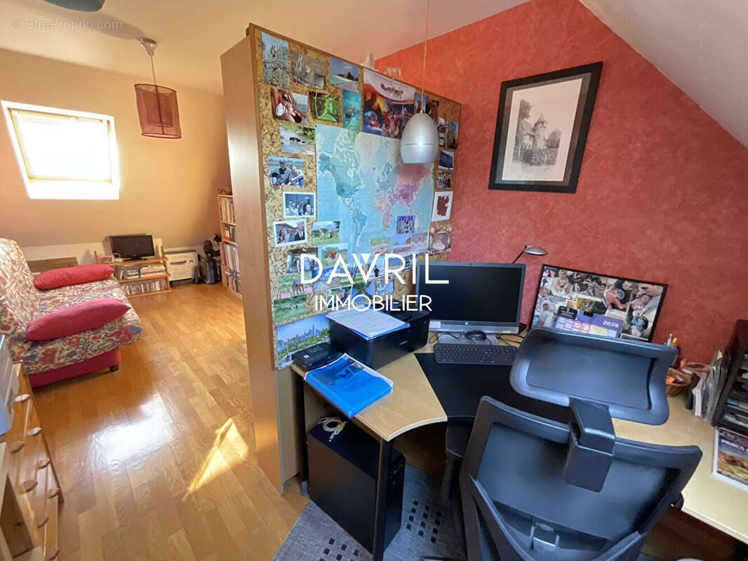 Maison à CONFLANS-SAINTE-HONORINE