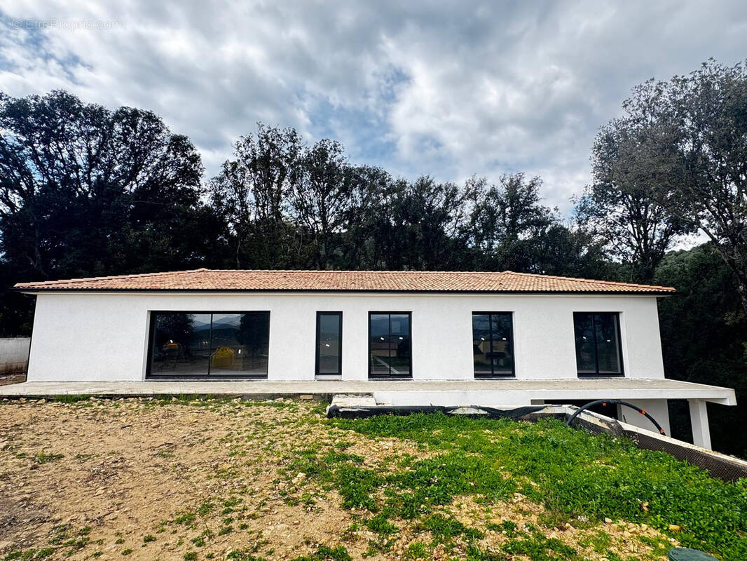 Maison à ALATA
