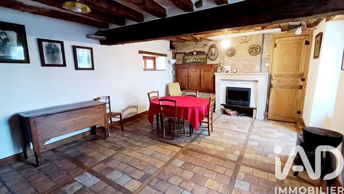 Photo 2 - Maison à BUZANCAIS