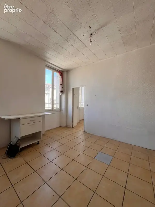 Type 2 - 48m2 - boulevard blancarde 4ème - marseille - photo 4