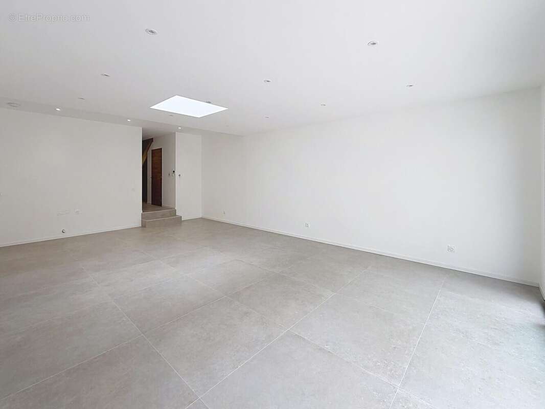 Photo 4 - Maison à REIMS