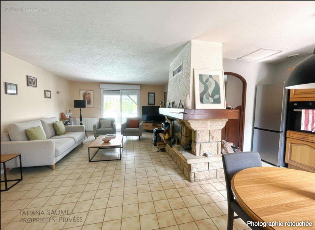 Maison à SATHONAY-VILLAGE