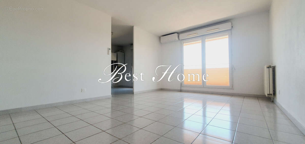 Appartement à NIMES